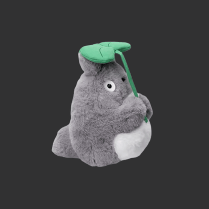 GHIBLI - MON VOISIN TOTORO - PELUCHE NAKAYOSHI TOTORO BIG AVEC FEUILLE